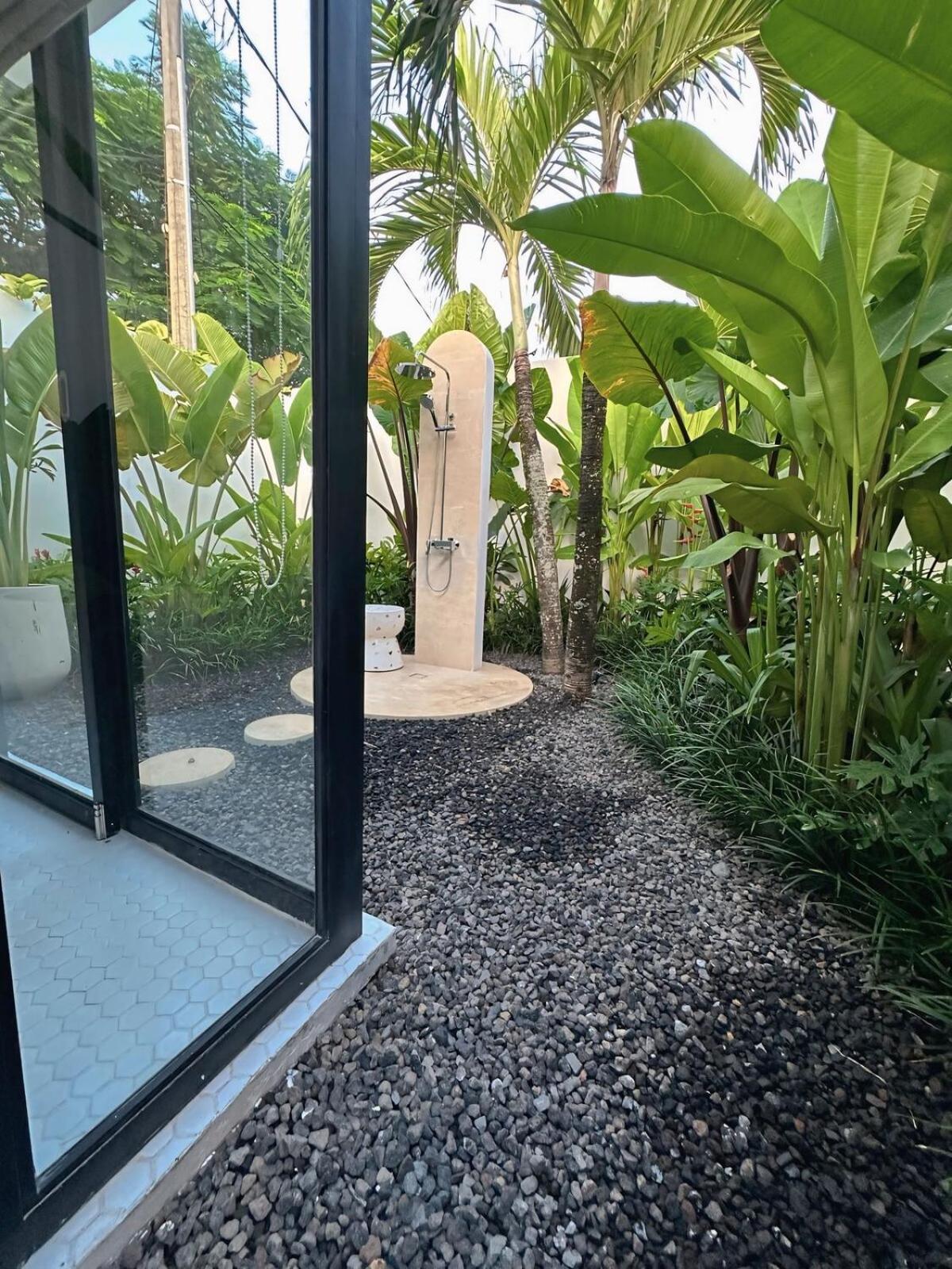 Amerta Villa Seminyak Exterior photo